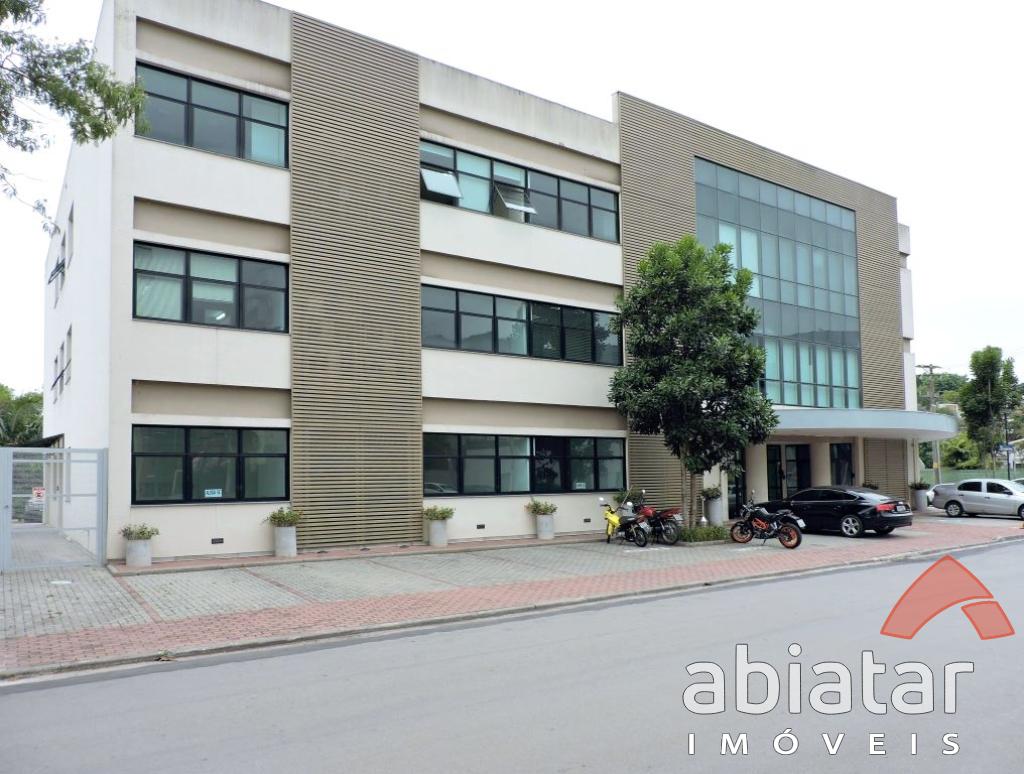 Comprar Sala no bairro Granja Viana na cidade de Cotia-SP