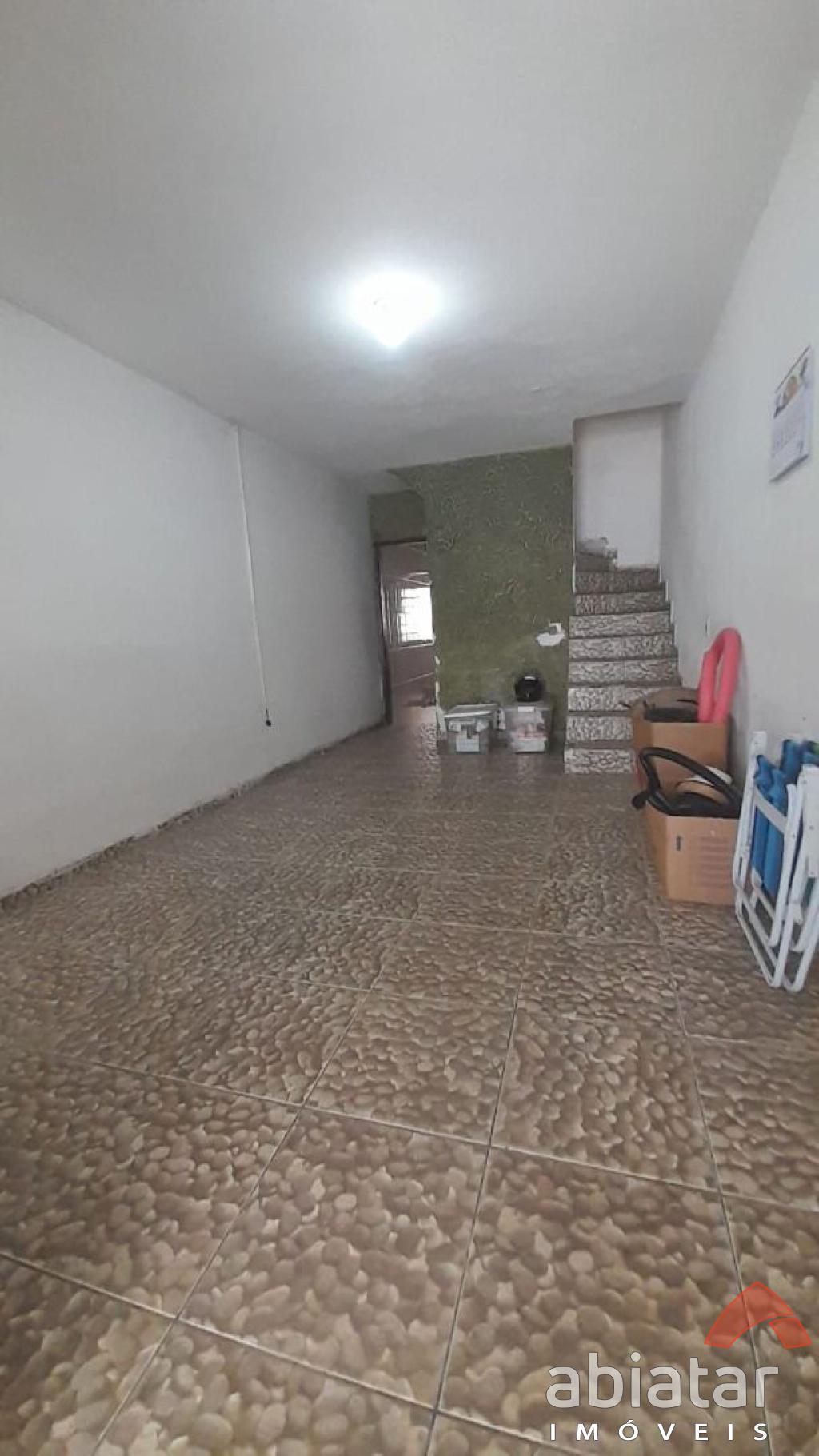 Comprar Casa no bairro Vila Iasi na cidade de Taboão da Serra-SP
