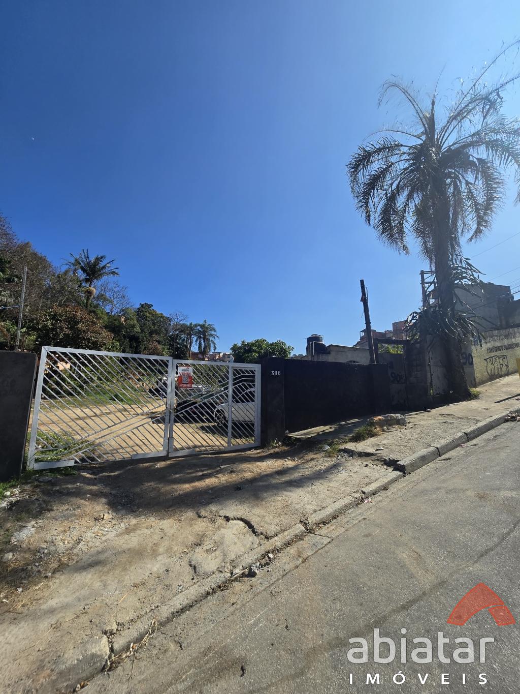 Comprar Terreno no bairro Jardim Santa Tereza na cidade de Embu das Artes-SP
