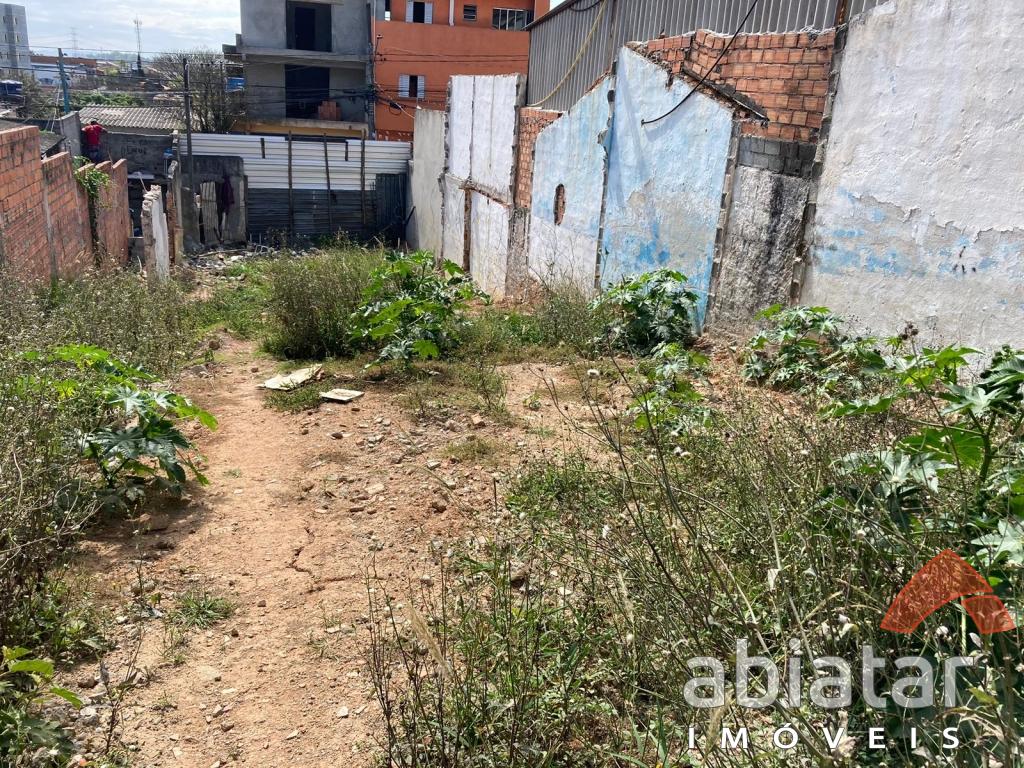 Vendo terreno na rua oriente. - Terrenos, sítios e fazendas